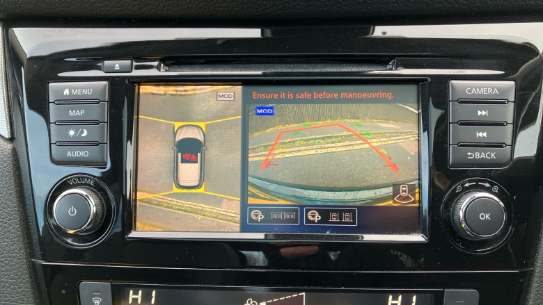 Nissan Qashqai 1.3 DiG-T Tekna 5dr Petrol Hatchback